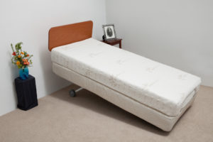 Los Angeles Supernal 5 high-low adjustable bed with natural organic latex mattress